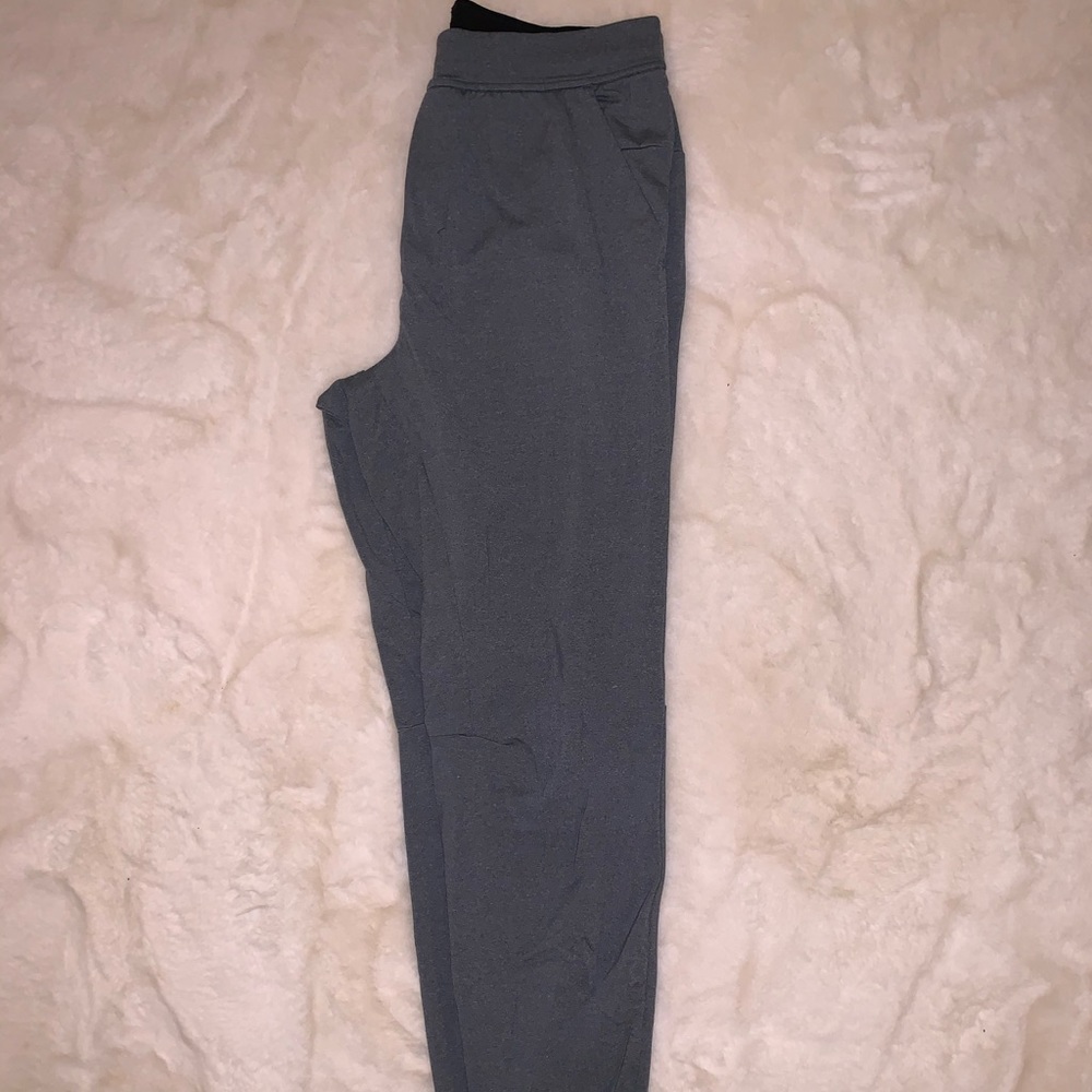 Lululemon Intent Joggers